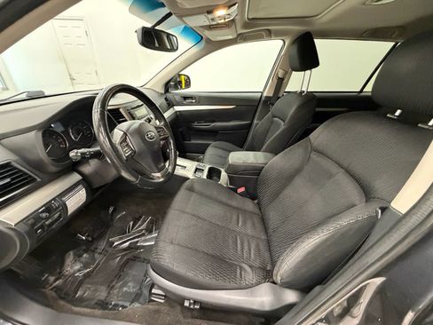 Used 2012 Subaru Outback 2.5i Premium AWD/4WD image 14