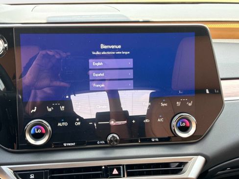 New 2026 Lexus RX 450h AWD image 18
