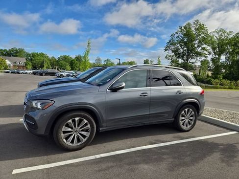 Used 2021 Mercedes-Benz GLE 350 4MATIC image 3