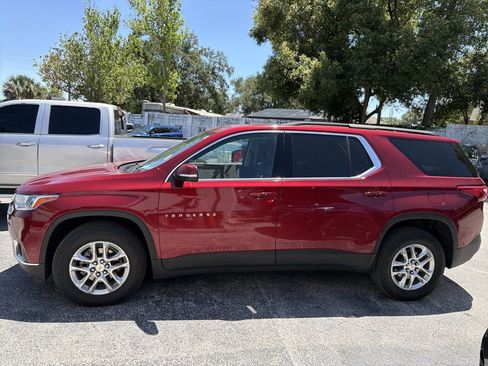 Certified 2021 Chevrolet Traverse LT w/ LPO, Floor Liner Package image 4