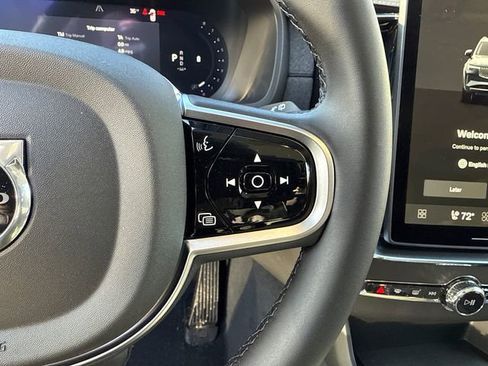 New 2026 Volvo XC90 B6 Plus w/ Protection Package AWD/4WD image 13