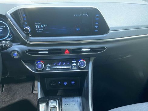 Used 2023 Hyundai Sonata SEL w/ Convenience Package FWD image 16