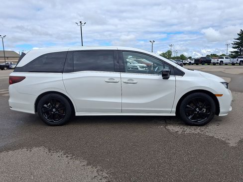 Used 2023 Honda Odyssey Sport image 26