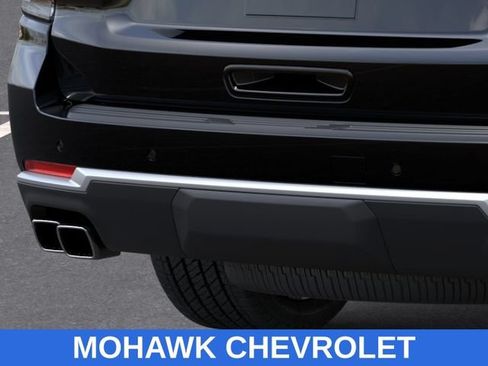 New 2026 Chevrolet Suburban High Country AWD/4WD image 14