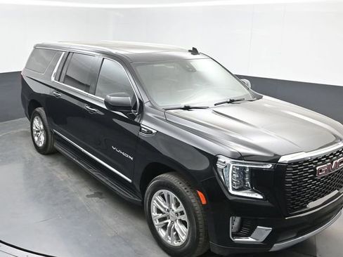 Used 2023 GMC Yukon XL SLT w/ Max Trailering Package AWD/4WD image 36