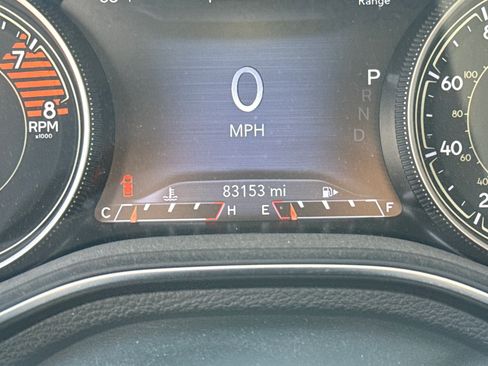 Used 2020 Jeep Cherokee Trailhawk w/ Comfort/Convenience Group AWD/4WD image 21