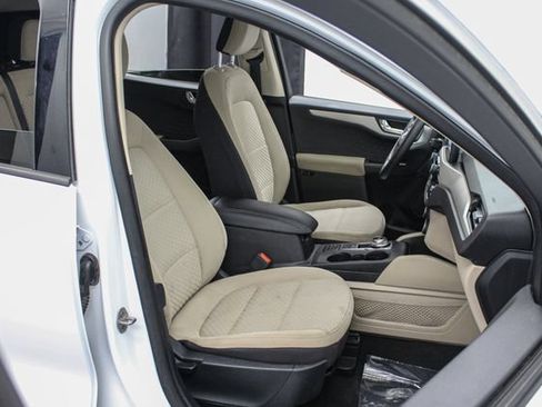 Used 2020 Ford Escape SE AWD/4WD image 22