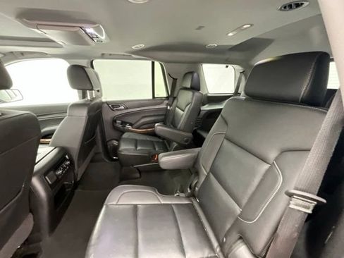 Used 2020 Chevrolet Tahoe Premier AWD/4WD image 8