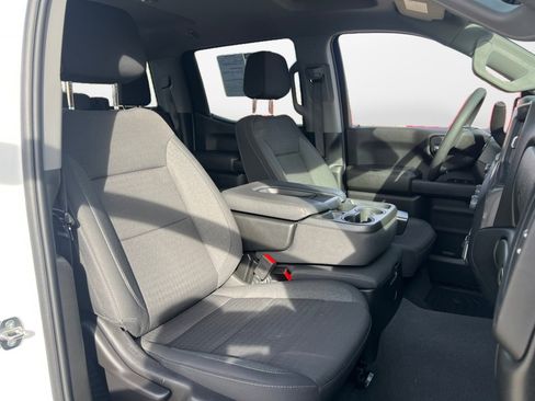 Certified 2024 Chevrolet Silverado 1500 Custom w/ Rally Edition image 9