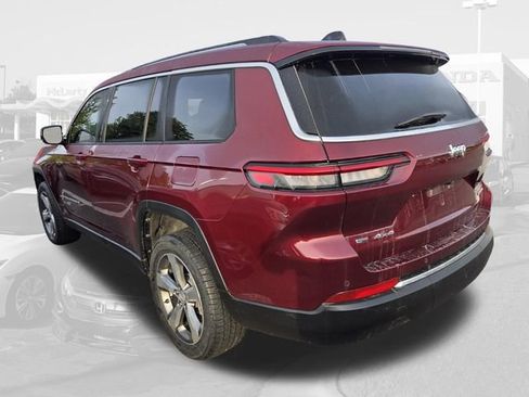 Used 2022 Jeep Grand Cherokee L Limited image 7