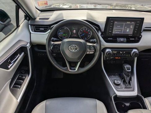 Certified 2021 Toyota RAV4 XLE Premium AWD/4WD image 14