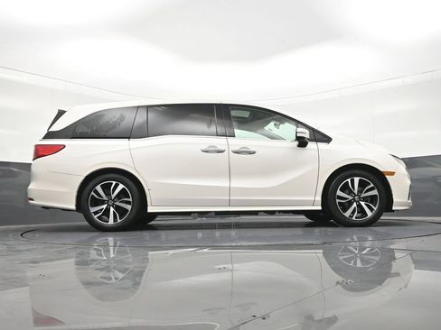 Used 2018 Honda Odyssey Elite image 28