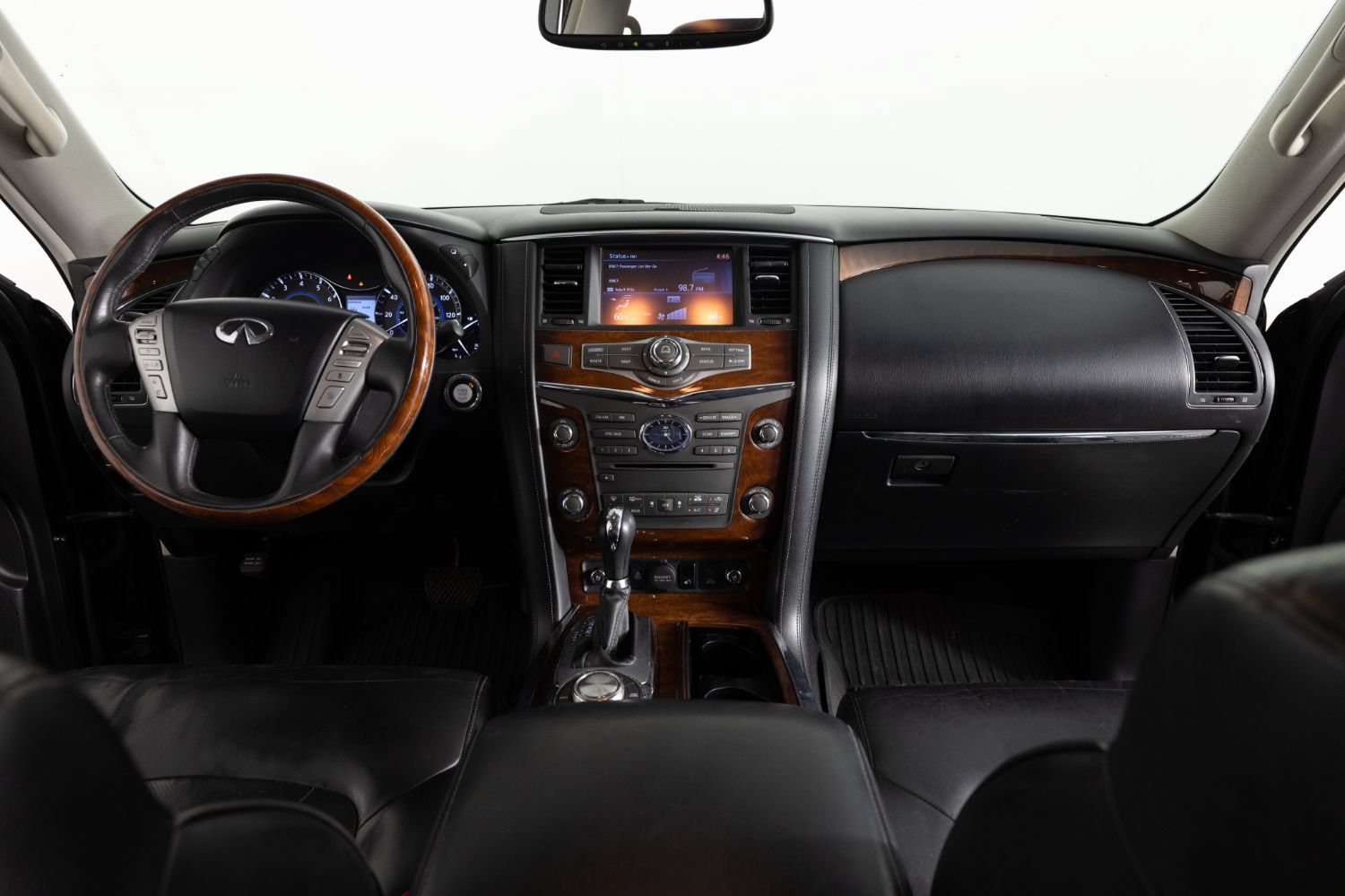 Used 2016 INFINITI QX80 4WD w/ Deluxe Technology Package image 40