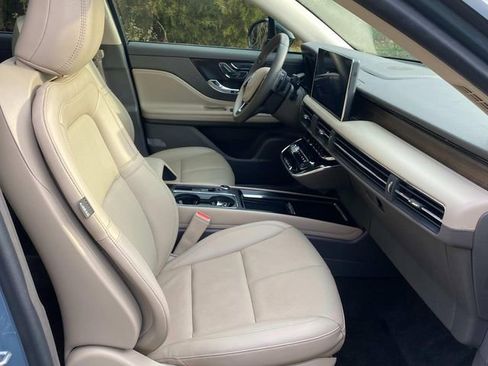 Used 2024 Lincoln Corsair Reserve w/ Equipment Group 201A image 36