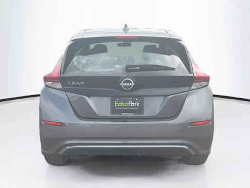 Used 2025 Nissan Leaf S FWD image 7