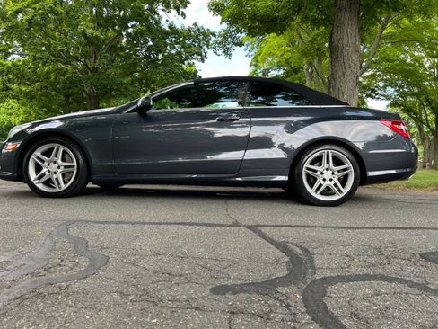 Used 2013 Mercedes-Benz E 550 Cabriolet image 5