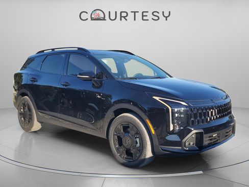 New 2026 Kia Sportage X-Line w/ X-Line Technology Package image 5