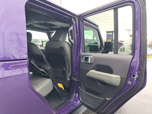 New 2026 Jeep Gladiator Mojave image 14