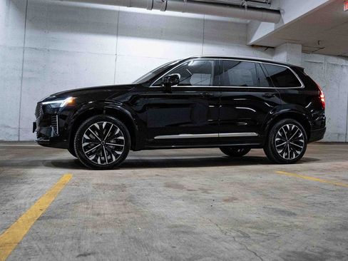 New 2026 Volvo XC90 T8 Ultra w/ Protection Package Premier image 3