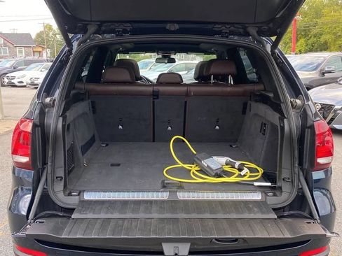 Used 2018 BMW X5 xDrive40e image 9
