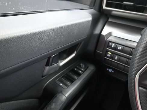 Used 2025 Toyota Tacoma TRD Sport AWD/4WD image 10