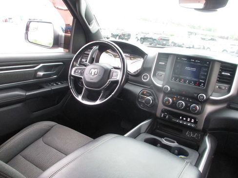 Used 2020 RAM 1500 Big Horn AWD/4WD image 28