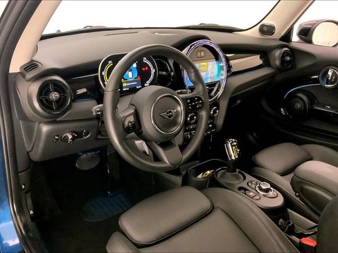 Certified 2024 MINI Cooper SE FWD image 21