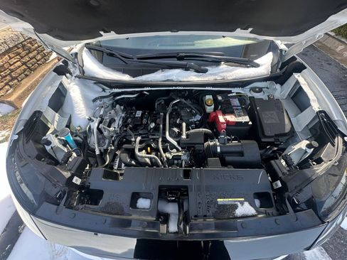 Used 2025 Nissan Kicks SV image 30