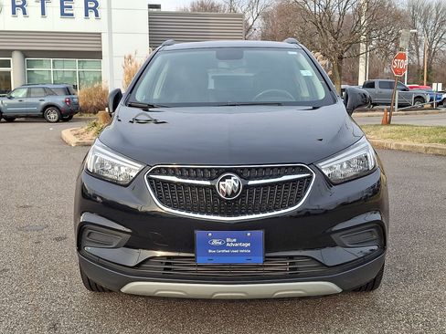 Used 2022 Buick Encore Preferred w/ Safety Package image 3