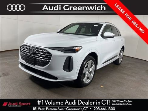 Certified 2025 Audi Q5 2.0T Premium Plus w/ Premium Plus image 3