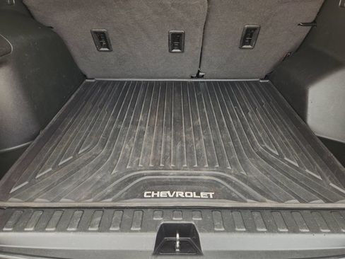 Used 2020 Chevrolet Equinox Premier FWD image 33