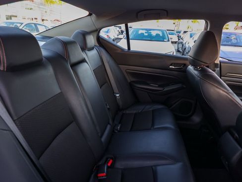 Used 2022 Nissan Altima 2.5 SR image 17