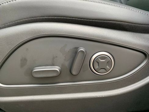 Certified 2026 Hyundai Palisade SEL AWD/4WD image 14