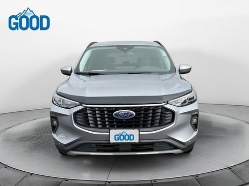 Used 2024 Ford Escape Platinum image 8