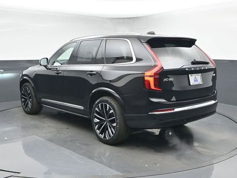 New 2026 Volvo XC90 T8 Plus image 6