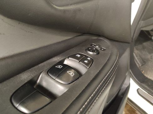 Used 2020 Nissan Murano S w/ Technology Package image 27