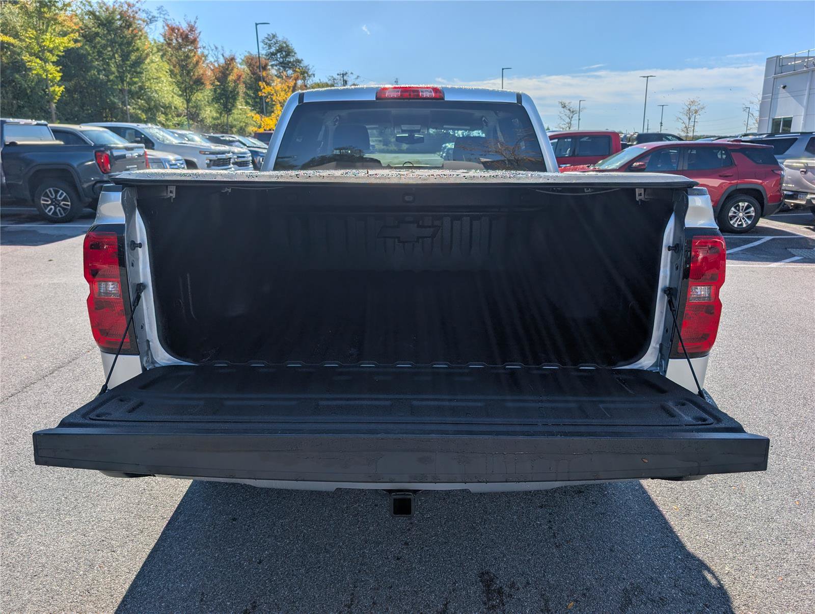 Used 2018 Chevrolet Silverado 1500 LT w/ All Star Edition AWD/4WD image 12