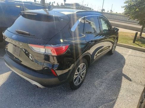 Used 2022 Ford Escape SEL w/ Technology Package FWD image 14
