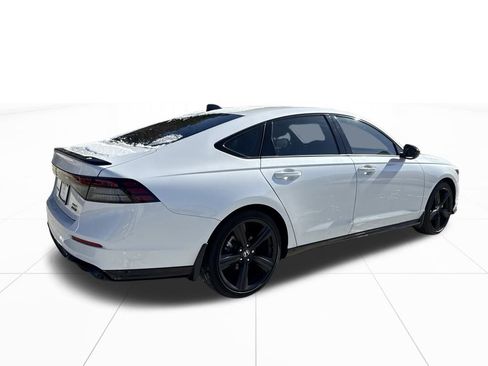 Certified 2024 Honda Accord Sport image 9