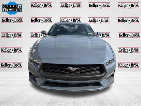Certified 2025 Ford Mustang Coupe RWD image 2