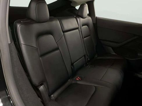 Used 2023 Tesla Model Y Performance image 69