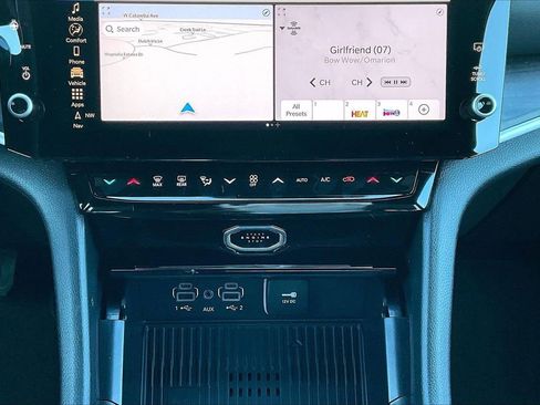 New 2026 Jeep Grand Cherokee L Limited w/ Luxury Tech Group II AWD/4WD image 17