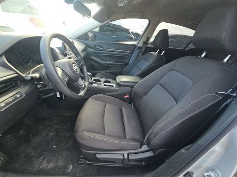 Used 2023 Nissan Altima 2.5 S image 11