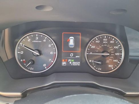 Certified 2025 Subaru Outback Limited image 13