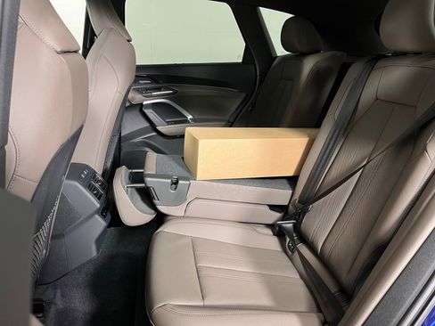 New 2025 Audi Q5 Prestige image 21