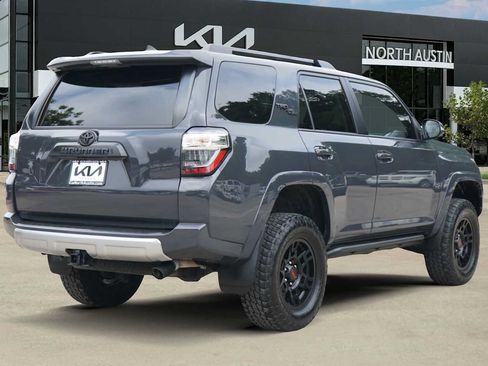 Used 2024 Toyota 4Runner TRD Off-Road Premium w/ Off Road Premium Plus Package AWD/4WD image 5
