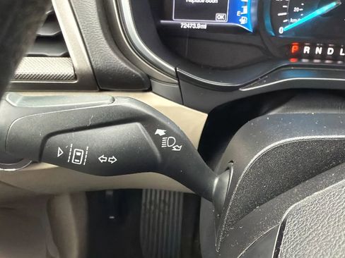 Used 2019 Ford Fusion SE image 14