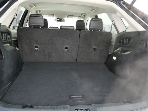 Used 2022 Ford Edge Titanium image 18