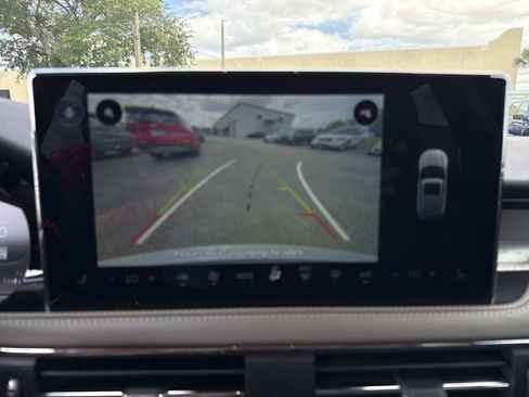 Used 2023 Lincoln Corsair FWD image 27
