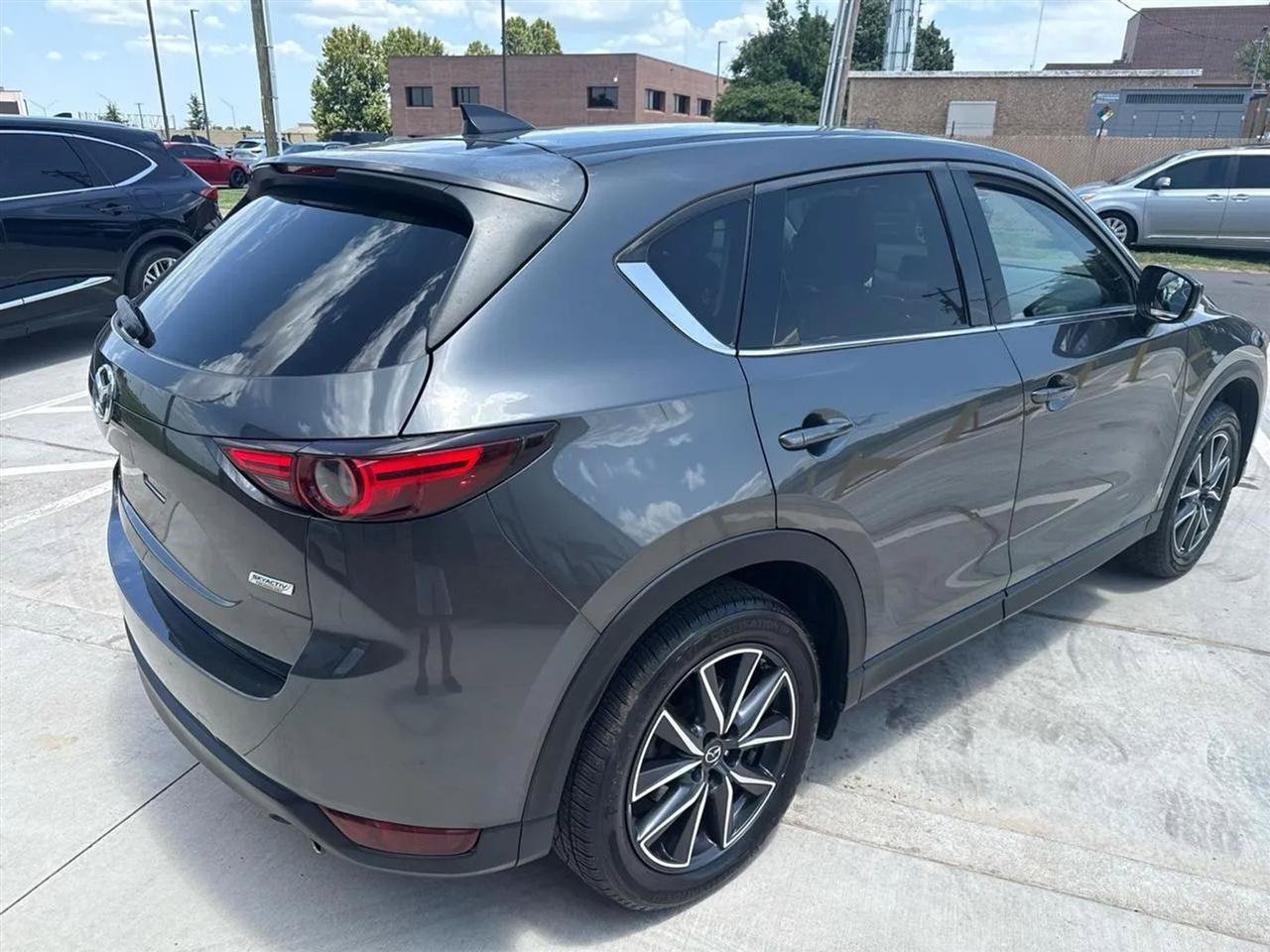 Used 2017 MAZDA CX-5 Grand Touring AWD/4WD image 11